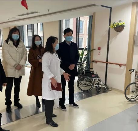 鸿运国际
