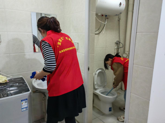 鸿运国际