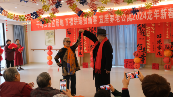 鸿运国际