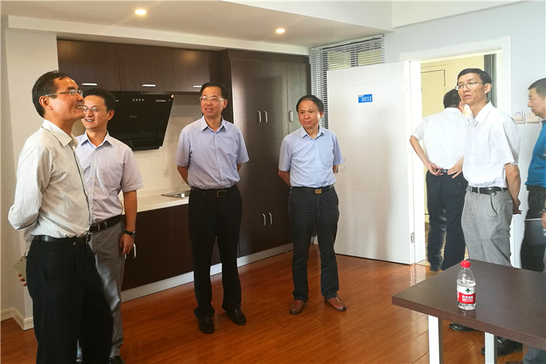 鸿运国际