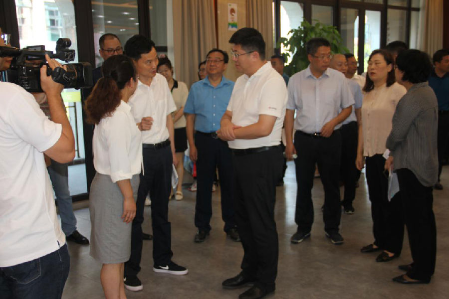 鸿运国际