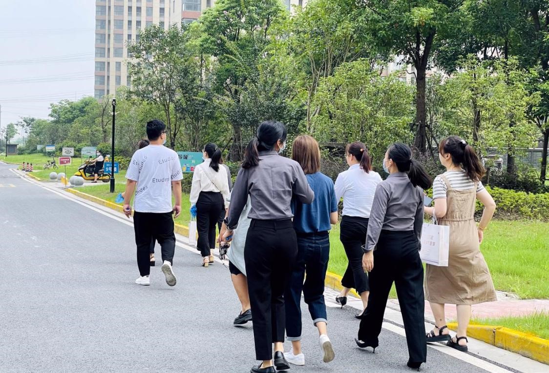 鸿运国际