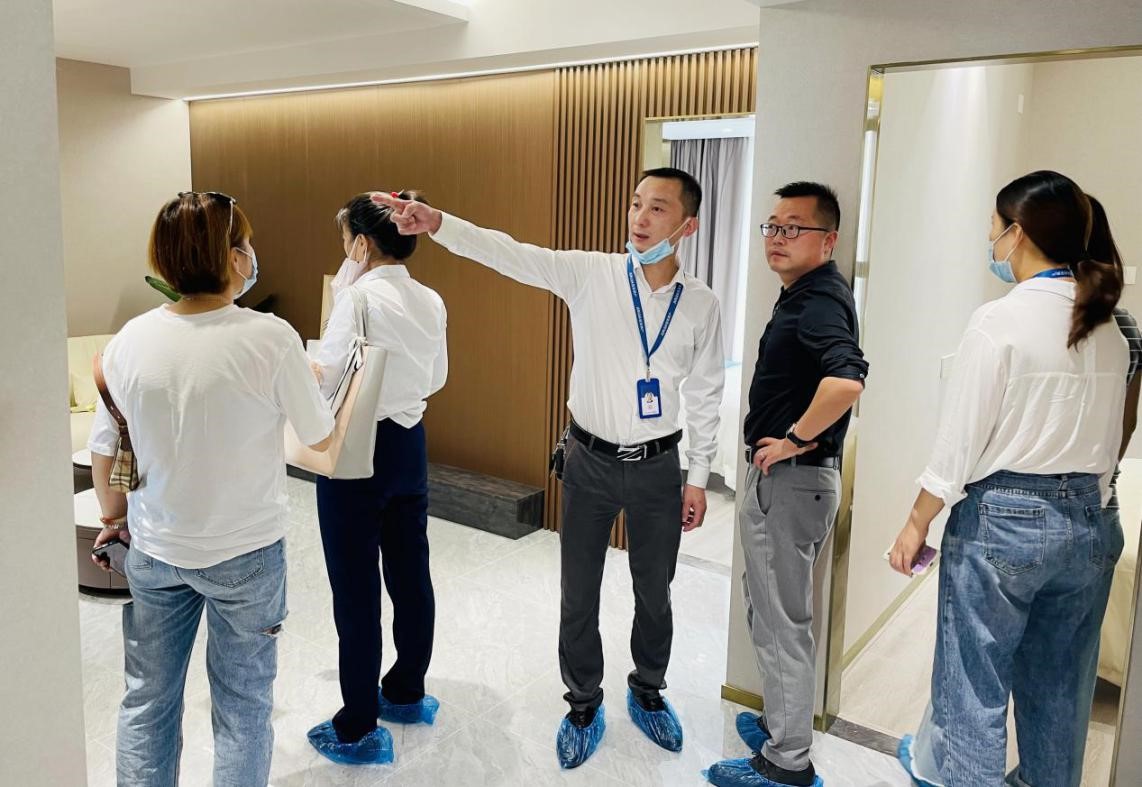 鸿运国际